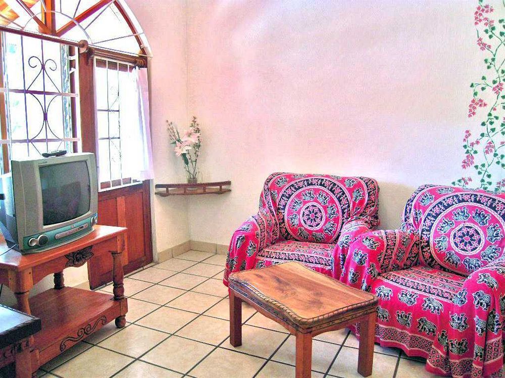 Hotel Flores (Adults Only) Tamarindo Buitenkant foto