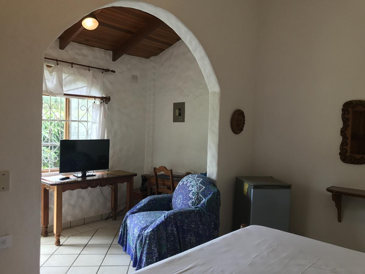 Hotel Flores (Adults Only) Tamarindo Buitenkant foto